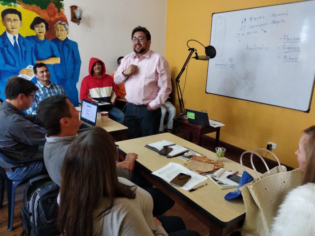 Seminario Taller de Prensa Radiofónica y Voz